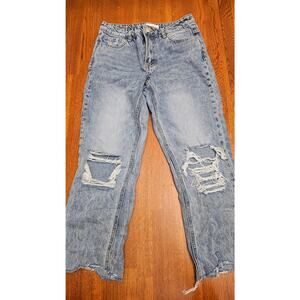 Vervet size 25 distressed jeans inseam 25